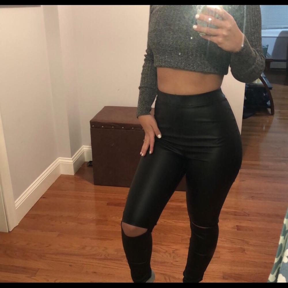🚫SOLD ON MERCARI🚫 Black super high waist leather